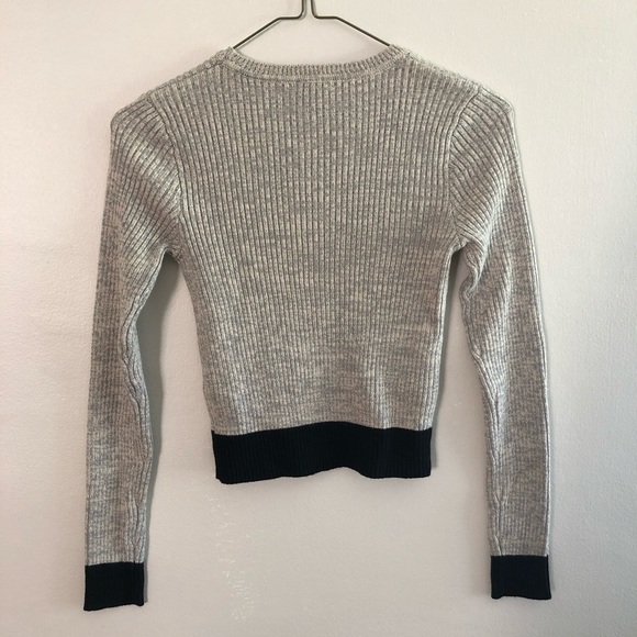 Grey Long Sleeve Crop Top - Picture 2 of 3